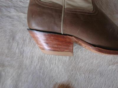 HEEL-RIDING.JPG