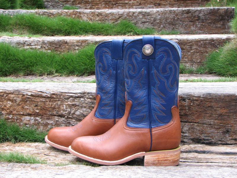 Mule Hide Roper